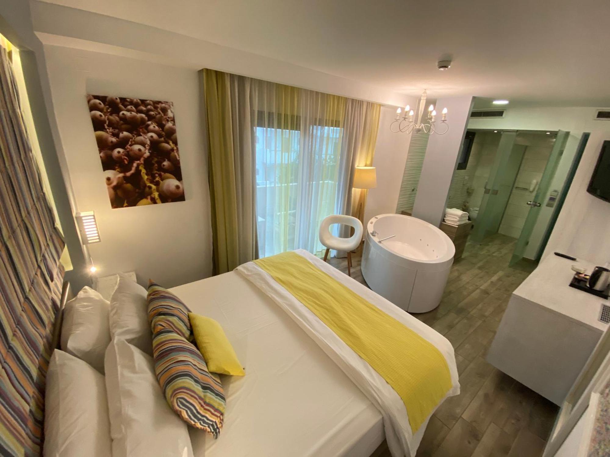 Kyknos Beach Hotel & Bungalows Malia Exterior foto