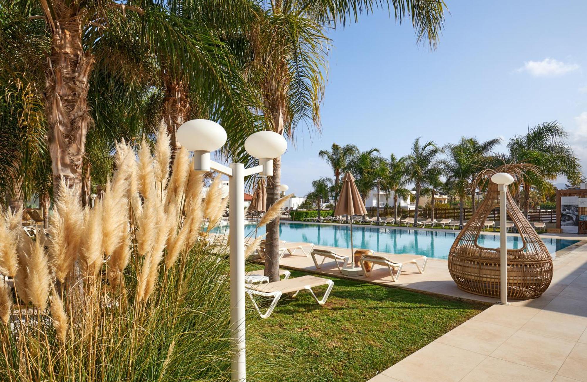 Kyknos Beach Hotel & Bungalows Malia Exterior foto